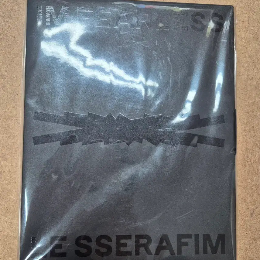 [BUNJANG] LE SSERAFIM FEARLESS Album (Sealed) / (미개봉)르세라핌 IM FEARLESS 앨범