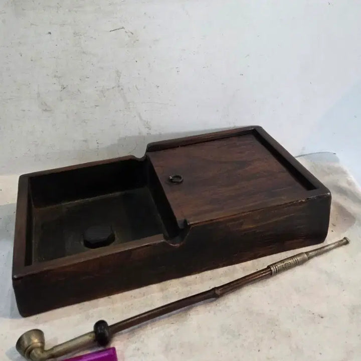 [BUNJANG] Antique Korean Aristocrat House High-Grade Tobacco Box and White Brass Pipe Set / 옛날 양반집 고급 ㄷ배함과 백동 곰방대