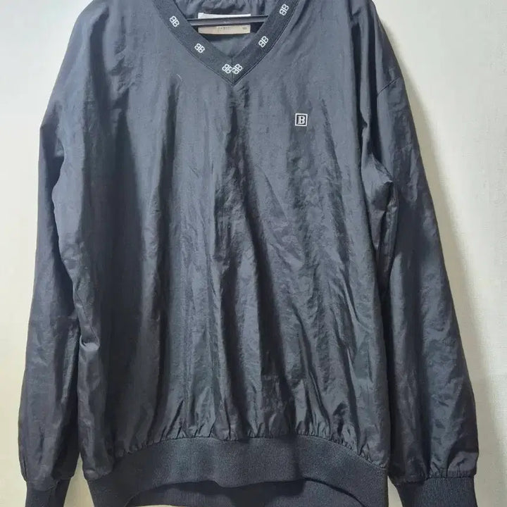 [BUNJANG] Balmain Korean Text Windbreaker Jacket / 발망 한글텍 바람막이 V넥