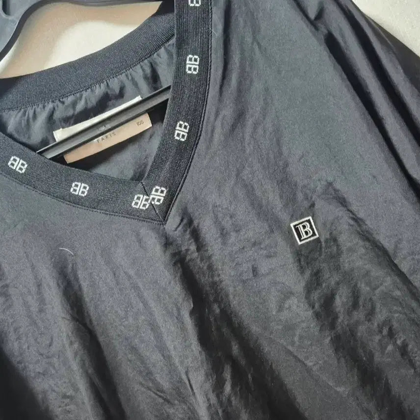 [BUNJANG] Balmain Korean Text Windbreaker Jacket / 발망 한글텍 바람막이 V넥