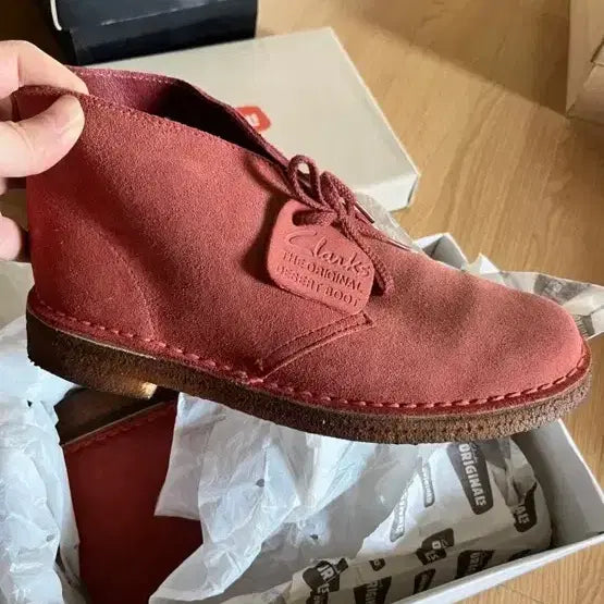 [BUNJANG] Clarks Desert Boots Red Suede / 클락스 데저트 부츠 레드 스웨이드