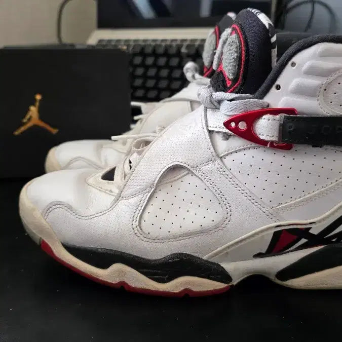 [BUNJANG] Nike Jordan 8 Retro Alternate Family Pack Shoes / 조던8 retro 얼터네이트 패밀리팩 260,120mm