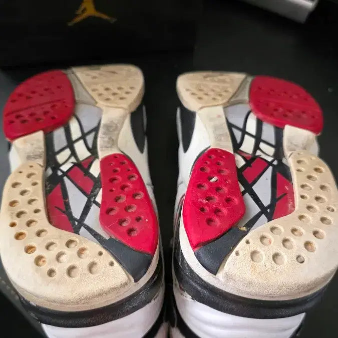 [BUNJANG] Nike Jordan 8 Retro Alternate Family Pack Shoes / 조던8 retro 얼터네이트 패밀리팩 260,120mm