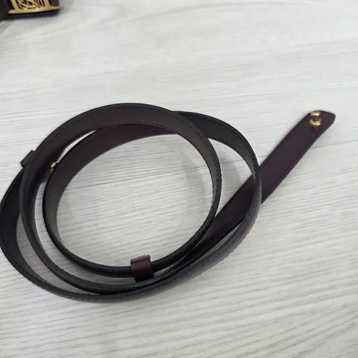 [BUNJANG] Louis Quatorze Burgundy Shoulder Crossbody Bag / 루이까또즈 숄더백 겸용 크로스백