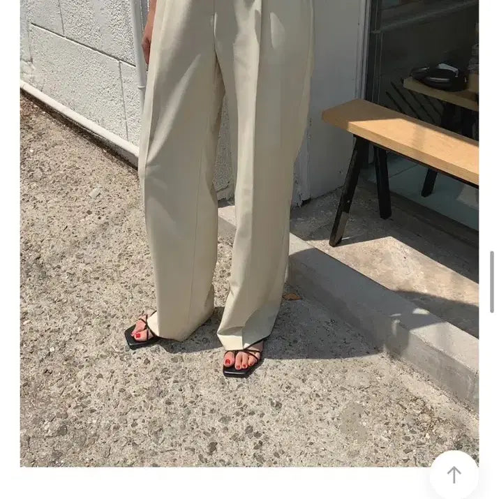 [BUNJANG] WLOG Summer Pleated Slacks Cream (Short L) / 원로그 썸머 핀턱슬랙스 크림 새상품 (short L)