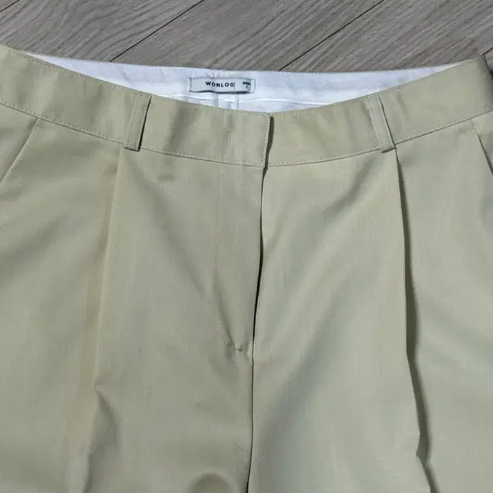 [BUNJANG] WLOG Summer Pleated Slacks Cream (Short L) / 원로그 썸머 핀턱슬랙스 크림 새상품 (short L)