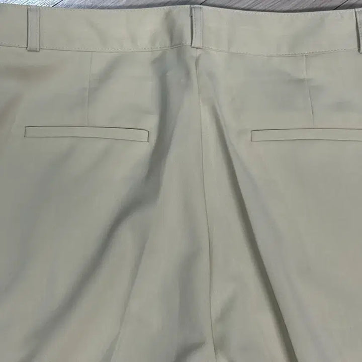 [BUNJANG] WLOG Summer Pleated Slacks Cream (Short L) / 원로그 썸머 핀턱슬랙스 크림 새상품 (short L)