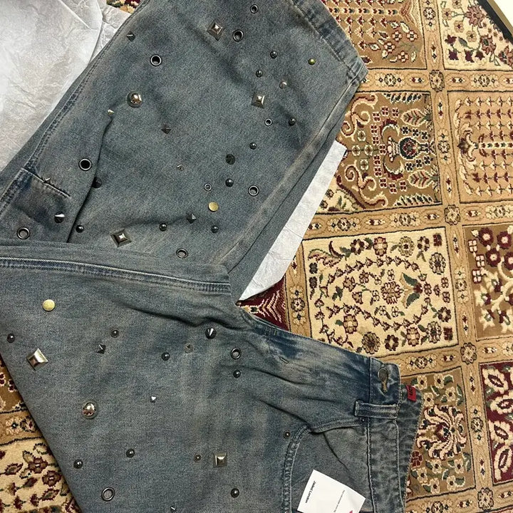 [BUNJANG] Jaded London Studded Grey Wash Colossus Jeans / 새상품 제이디드런던 studded grey wash 콜로서스진
