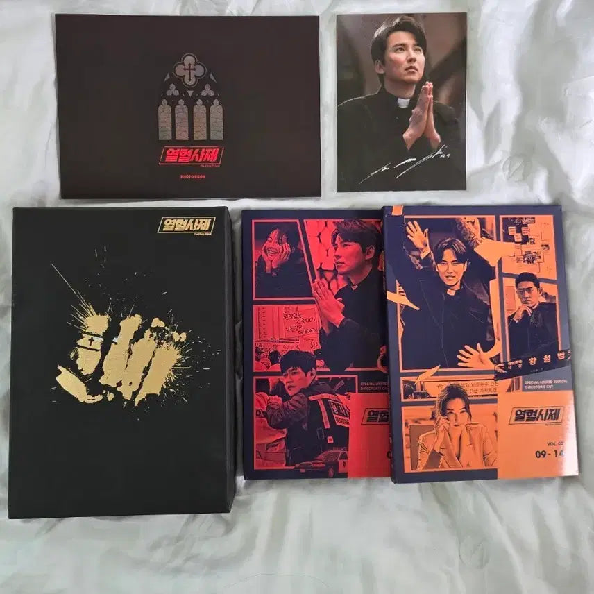 [BUNJANG] The Fiery Priest Blu-ray / (개봉) 열혈사제 블루레이 판매