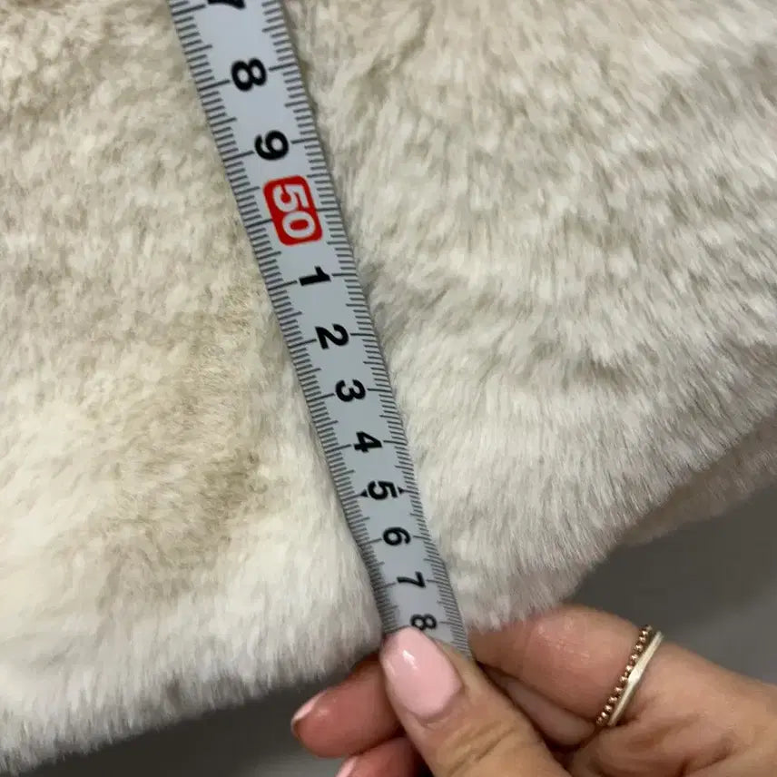 [SOLD OUT] 웨스트우드 아이보리 퍼 조끼 여성 S