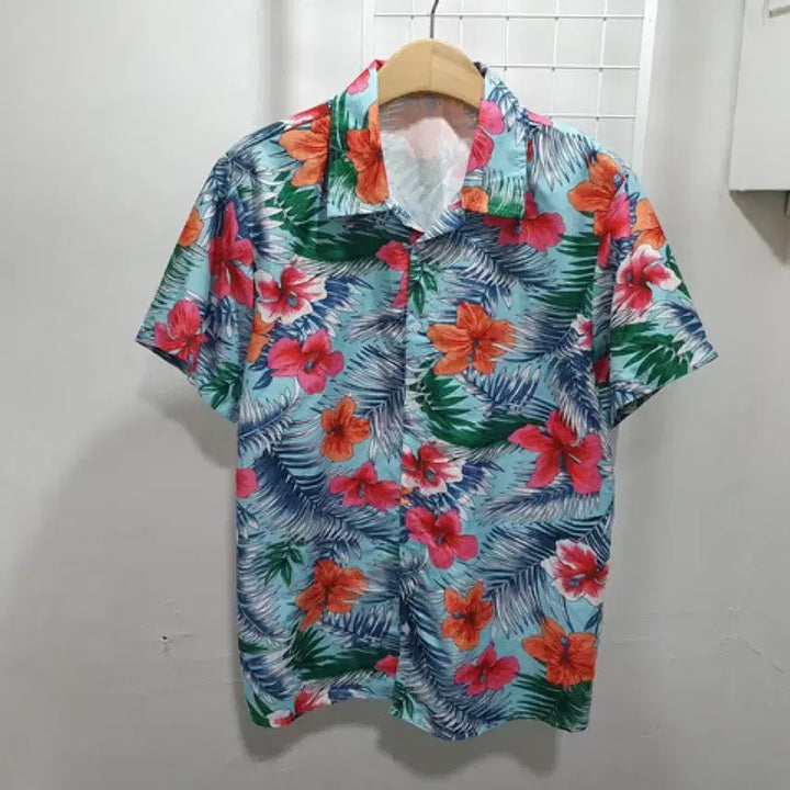 [BUNJANG] Floral Pattern Hawaiian Short Sleeve Shirt (Man L-100) / 플라워 패턴 반팔 셔츠 하와이안 (MAN L-100)