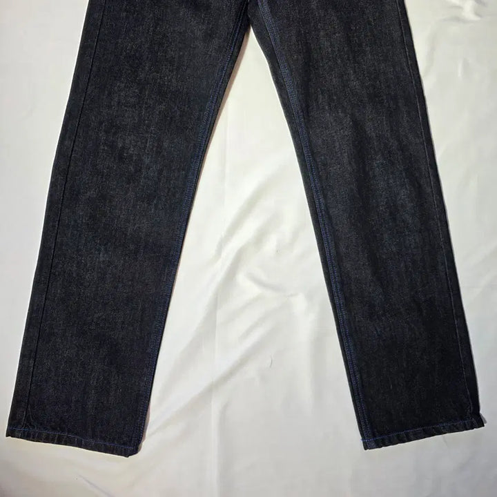 [BUNJANG] VANDY THE PINK Graffiti Denim Pants / [30]반디더핑크 VANDY THE PINK 그라피티 데님 팬츠