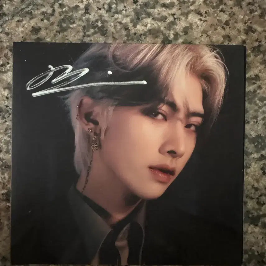 [BUNJANG] ZB1 Ricky Signed Album / 제로베이스원 제베원 리키 친필 싸인 사인 앨범 디지팩 ZB1
