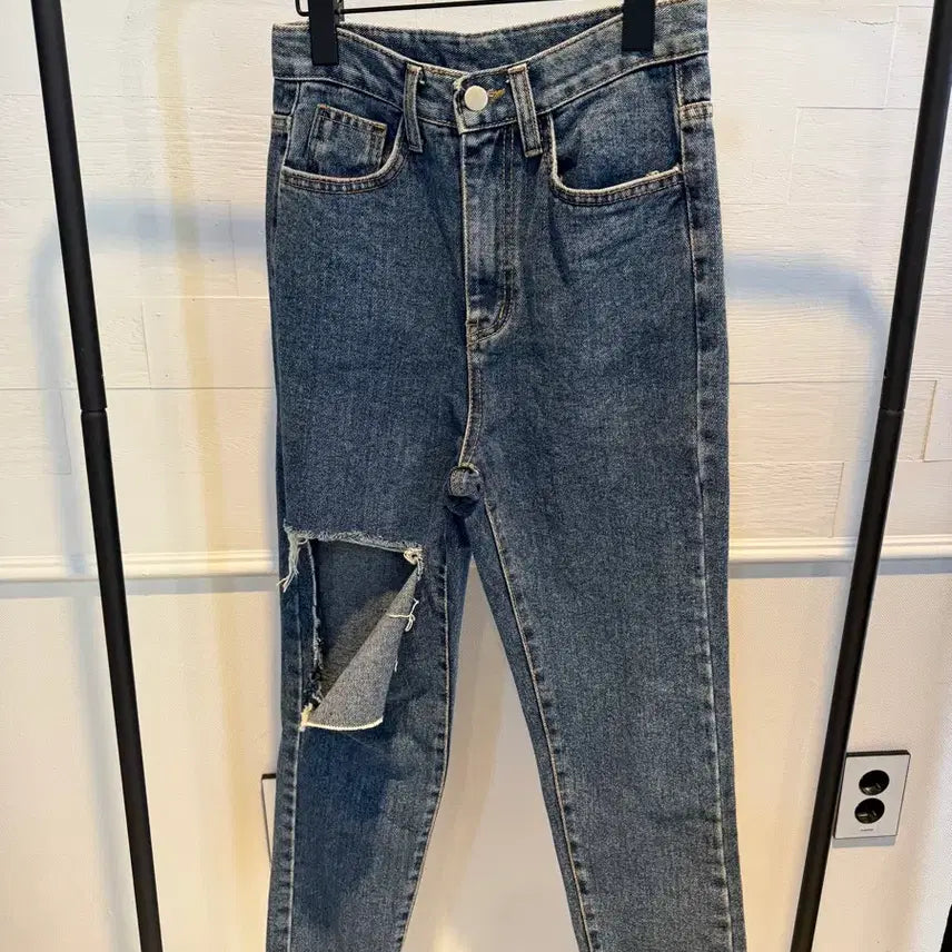 [BUNJANG] Basic Damage Denim Jeans / 9부 데미지 데님