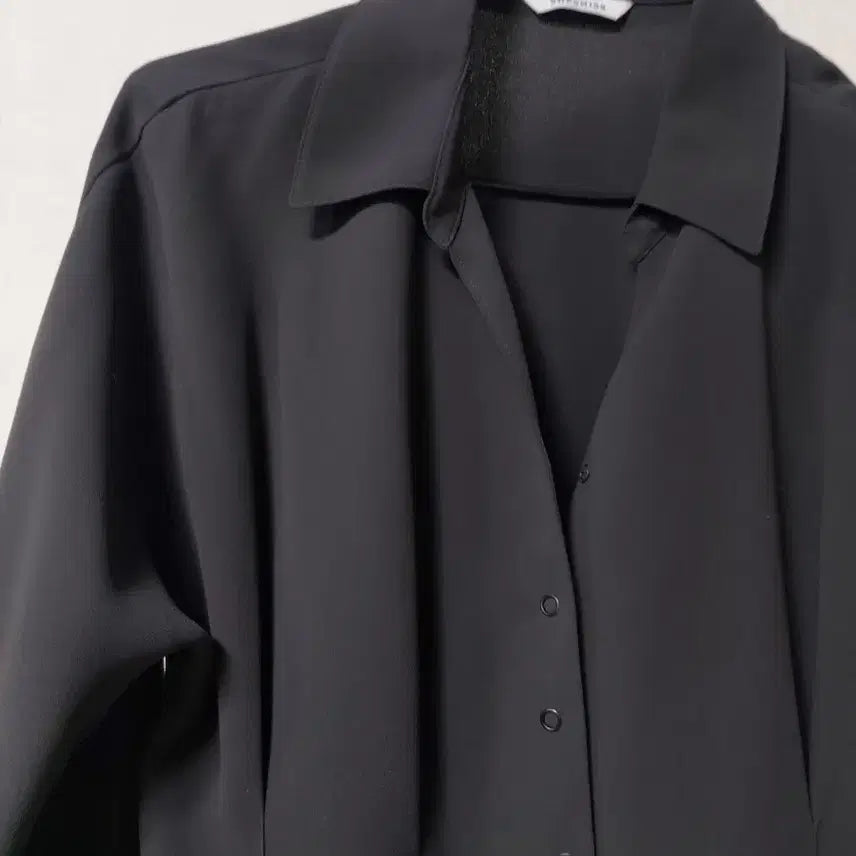 [BUNJANG] SHESMISS Black Blouse / SHESMISS 블라우스