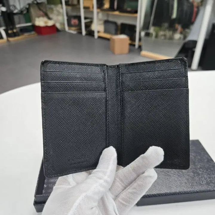 [SOLD OUT] [50%세일] 프라다 사피아노 오거나이저
