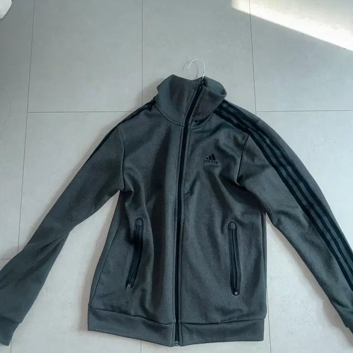 [BUNJANG] Adidas Charcoal Jersey Top / 아디다스 차콜 저지