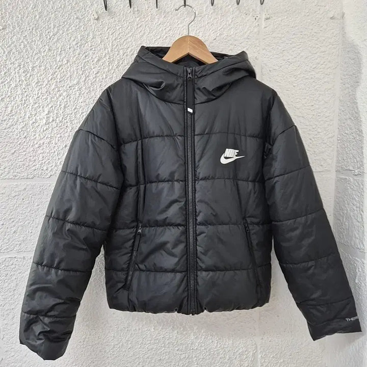 [BUNJANG] Nike Therma-FIT Black Hooded Padded Jumper / 나이키 블랙 THERMA-FIT 후드 패딩 점퍼