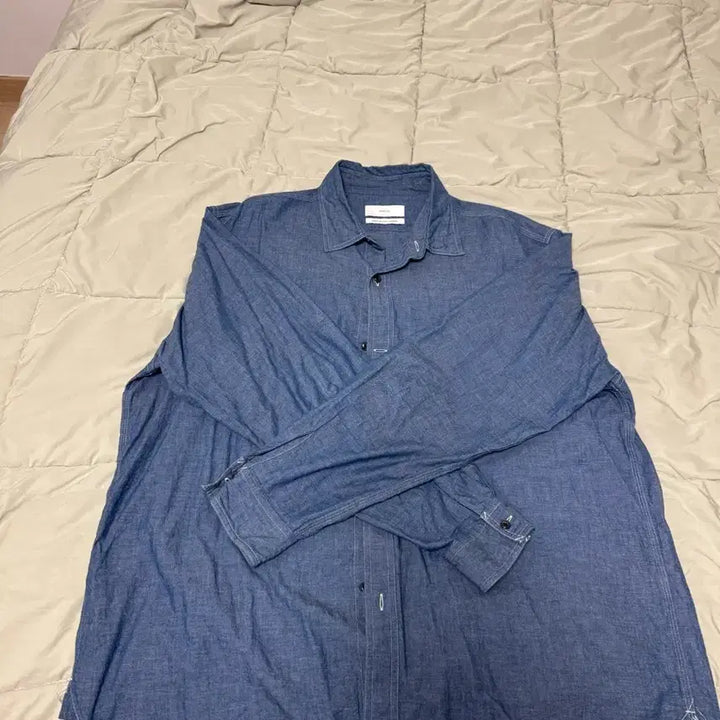 [SOLD OUT] [2] 아워셀브스 24ss 릴렉스드 샴브레이 셔츠 인디고