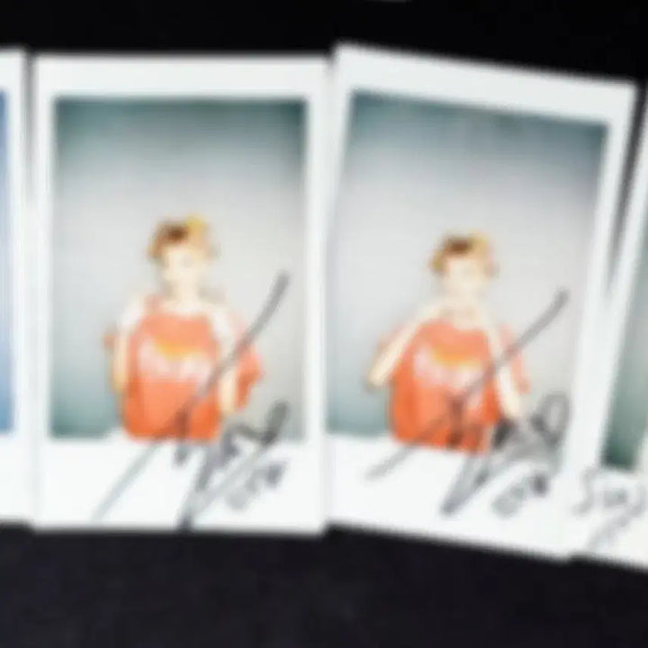 [BUNJANG] 2NE1 Sandara Park Signed Polaroid / 2NE1 산다라박 싸인 폴라로이드 싸폴