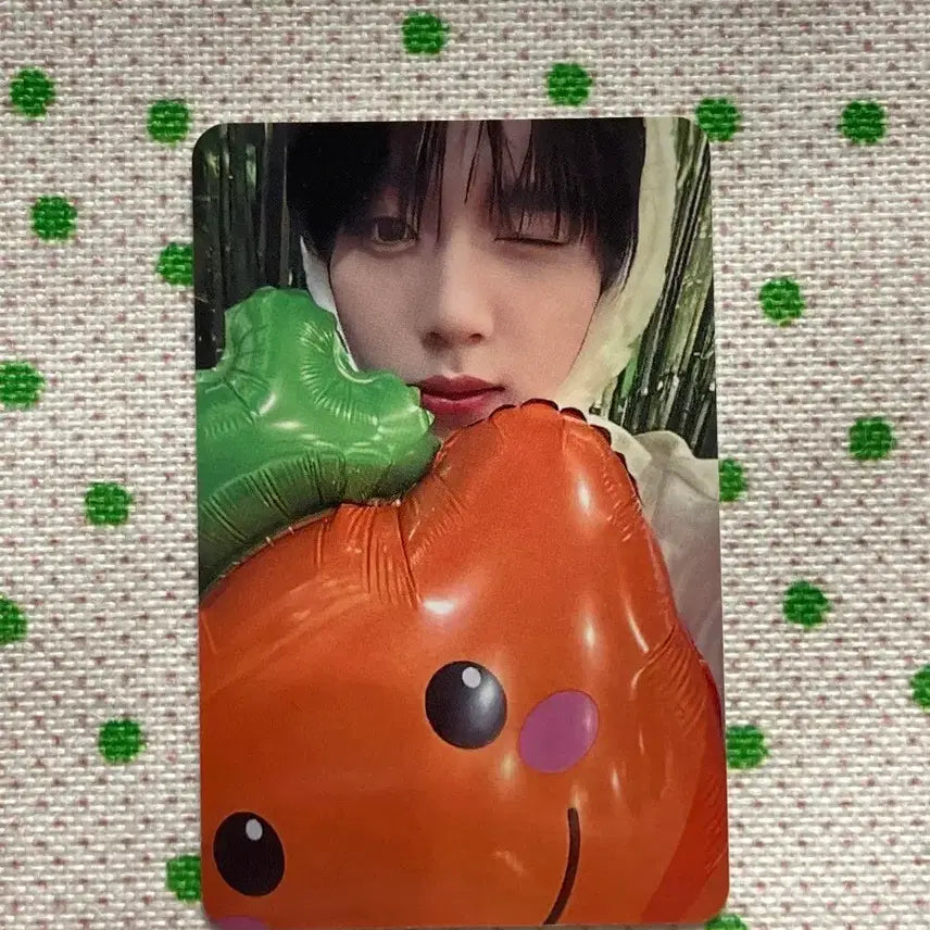 [BUNJANG] ZEROBASEONE Han Yu Jin Photocard / 제로베이스원 한유진  mc 포카