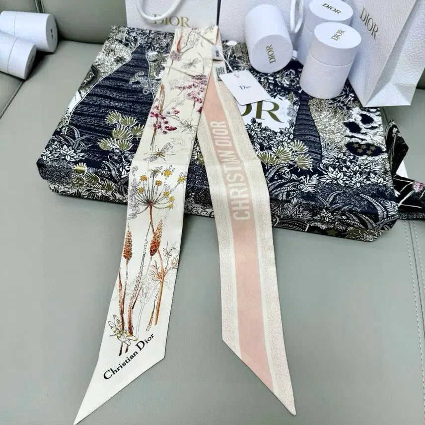 [BUNJANG] Dior Mitza Floral Pink Silk Scarf / 디올 미차 스카프 플로럴/핑크