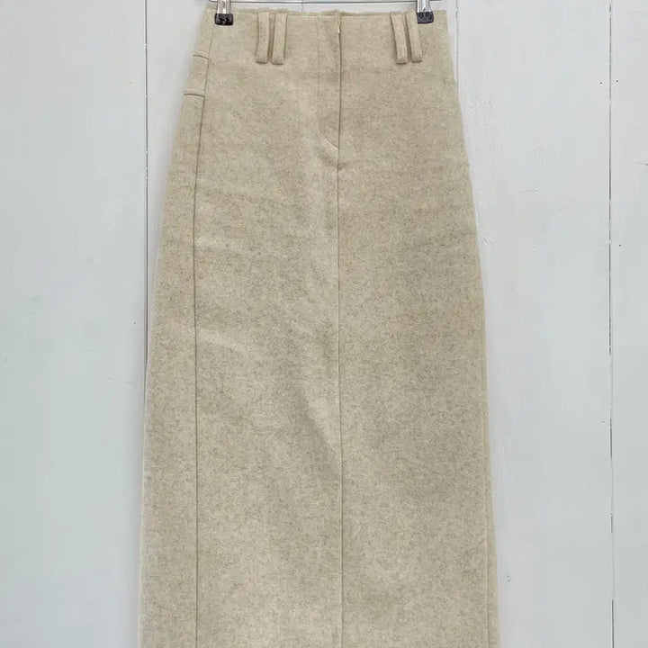 [BUNJANG] UGLYSHADOW Long H-Line Skirt Oatmeal / 어글리쉐도우(UGLYSHADOW) 백포켓 뒷트임 롱 스커트 오트밀