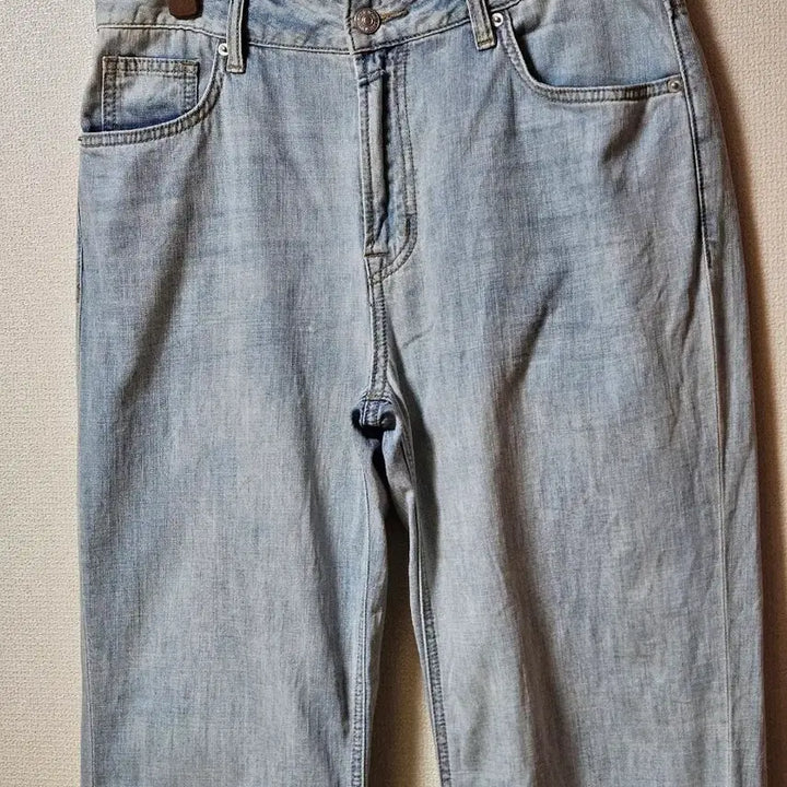 [BUNJANG] Spao Light Blue Denim Pants / 스파오 연청 데님 팬츠