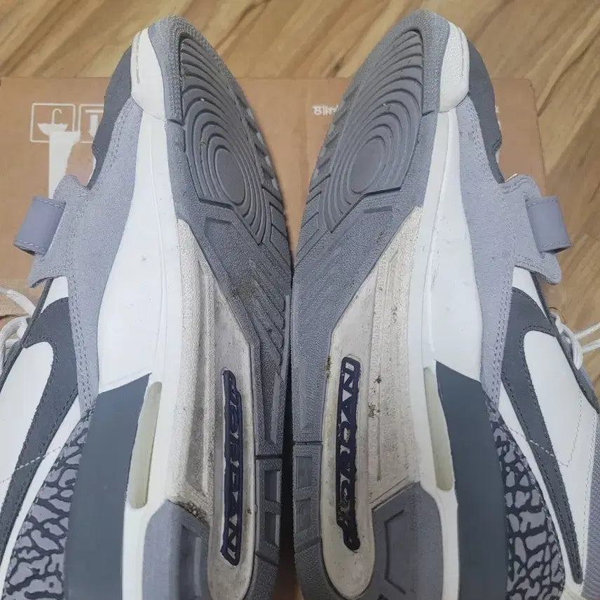 [BUNJANG] Nike Air Jordan Legacy 312 Low Sneakers / 290 나이키 에어 조던 레거시 312 로우 M