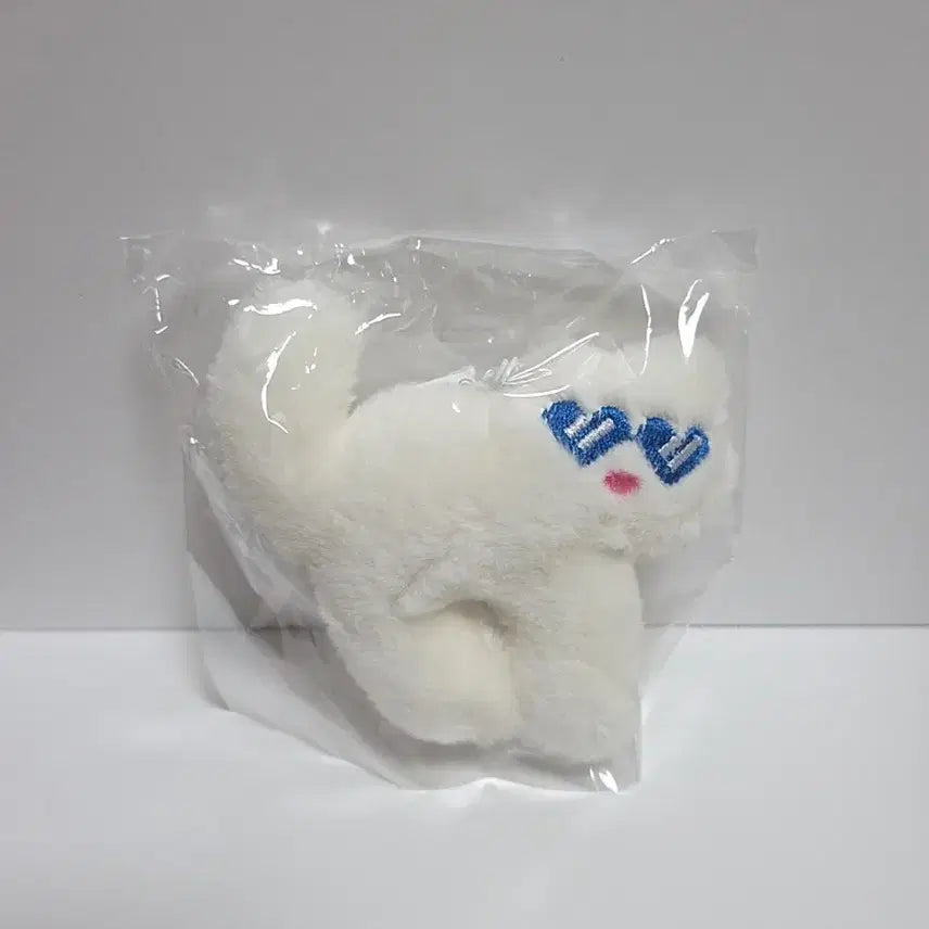 [SOLD OUT] 선글라스 고양이 키링 화이트 새상품