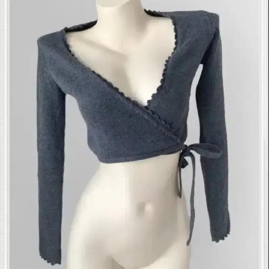 [BUNJANG] EALOYI Lace Charcoal Crop Robe Cardigan / 이알로이지 lace charcoal crop robe cardigan