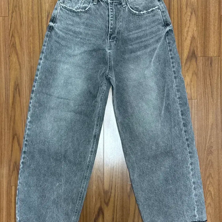 [BUNJANG] Washing Grey Pants (S) / 워싱 그레이 팬츠(s)