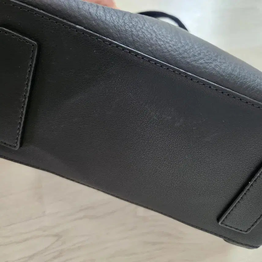[BUNJANG] melo Fiorentino Black Leather Tote Bag / melo 멜로 피오렌티노 블랙 소가죽 토트백