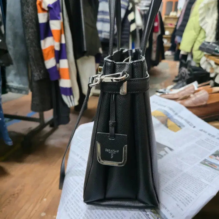 [BUNJANG] Serapian Tote Bag / 세라피안 토트백