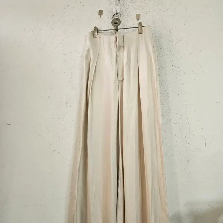 [SOLD OUT] 자라아이보리 와이드 롱 슬랙스