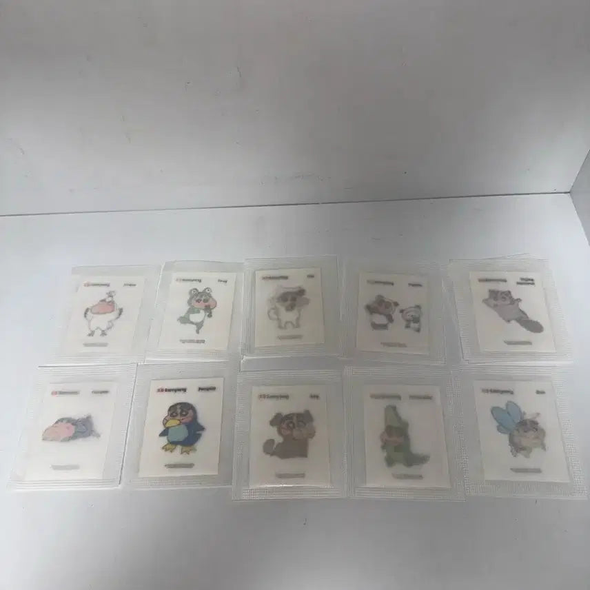 [BUNJANG] Animal Crayon Shin-chan Tteokbokki Sticker / 동물 짱구 띠부씰