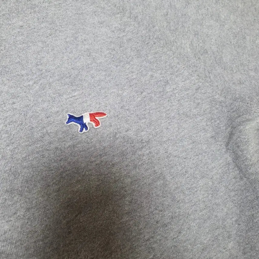 [BUNJANG] Maison Kitsune Tricolor Fox Sweatshirt (M) / 메종키츠네 트리컬러 폭스 맨투맨m