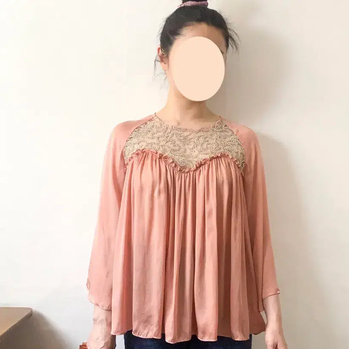 [BUNJANG] Paul &amp; Joe Silk Lace Shirred Blouse / [S] 폴앤조 실크 코르돈 레이스 플레어 블라우스