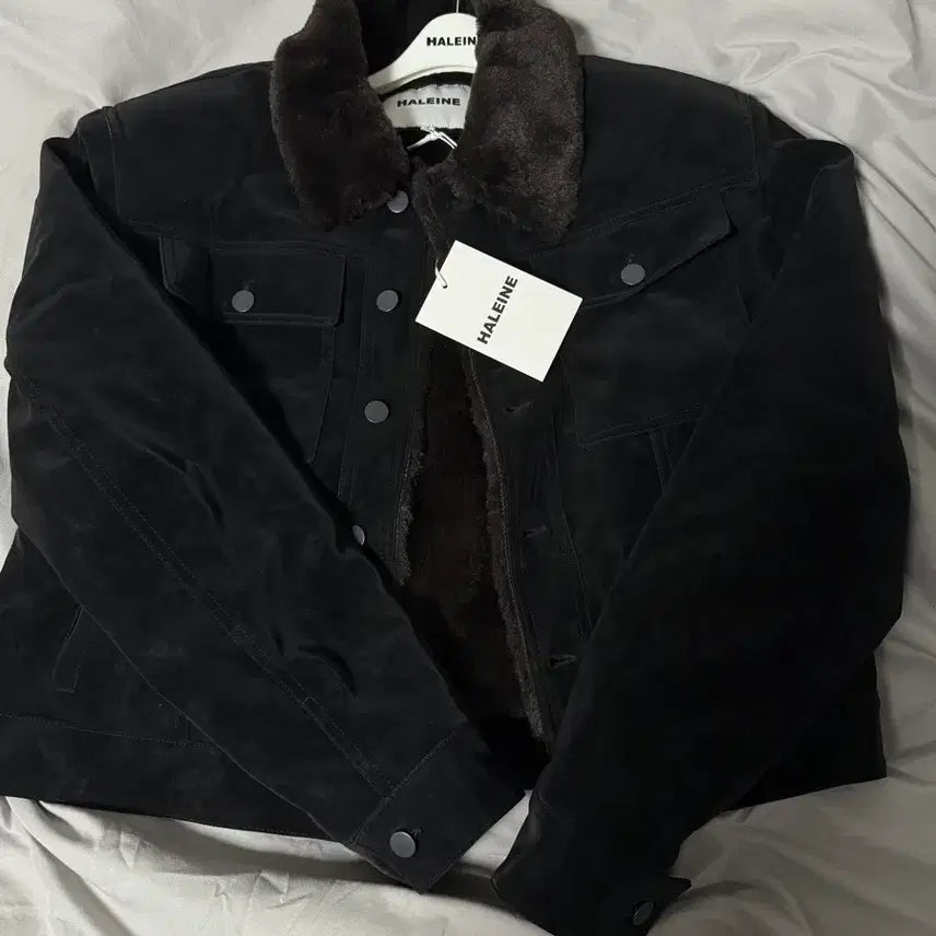 [BUNJANG] Alainne Velour Faux Fur Trucker Jacket / 새상품) 알렌느 벨루어 퍼 트러커 자켓 블랙/브라운 1사이즈
