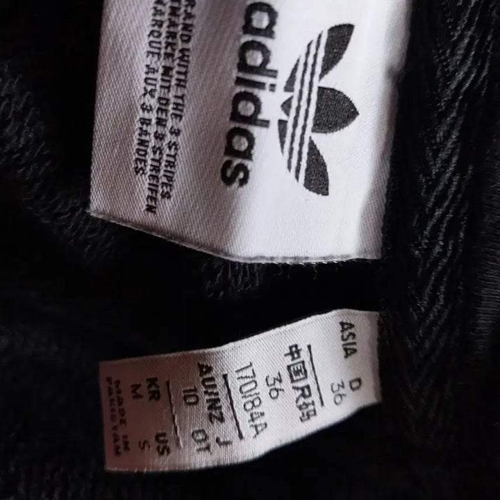 [BUNJANG] Adidas Cropped Hoodie Black / 아디다스 삼선 크롭 후드티 블랙