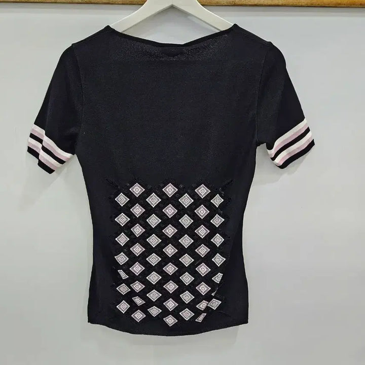 [BUNJANG] AMULETI Short Sleeve Knit Top / 아뮬리티(AMULETI) 반팔 니트
