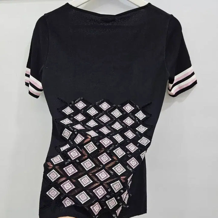 [BUNJANG] AMULETI Short Sleeve Knit Top / 아뮬리티(AMULETI) 반팔 니트