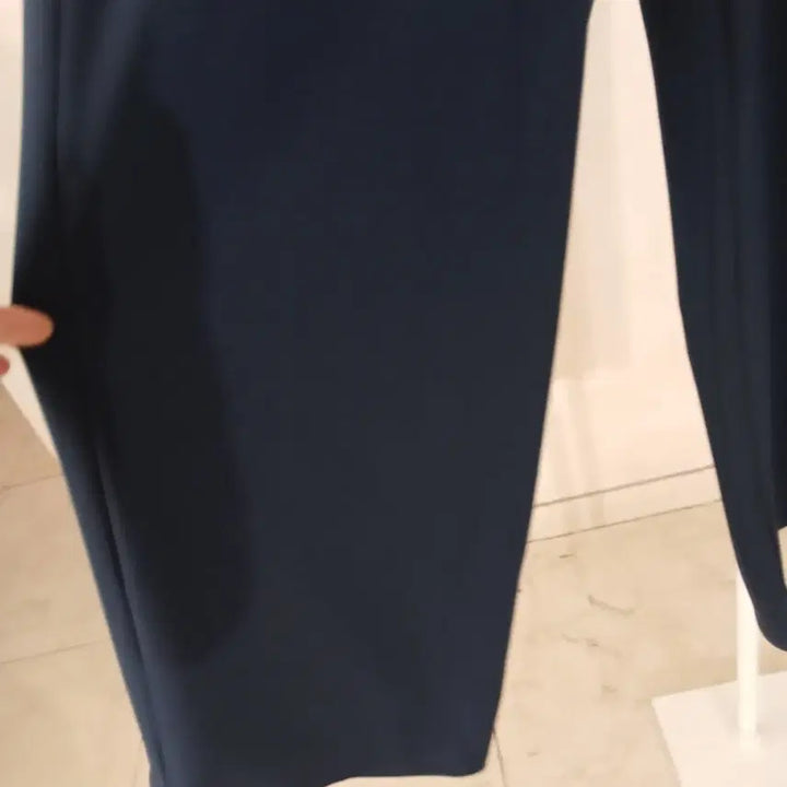 [SOLD OUT] 룰루레몬 옴므 핀턱 와이드팬츠 L