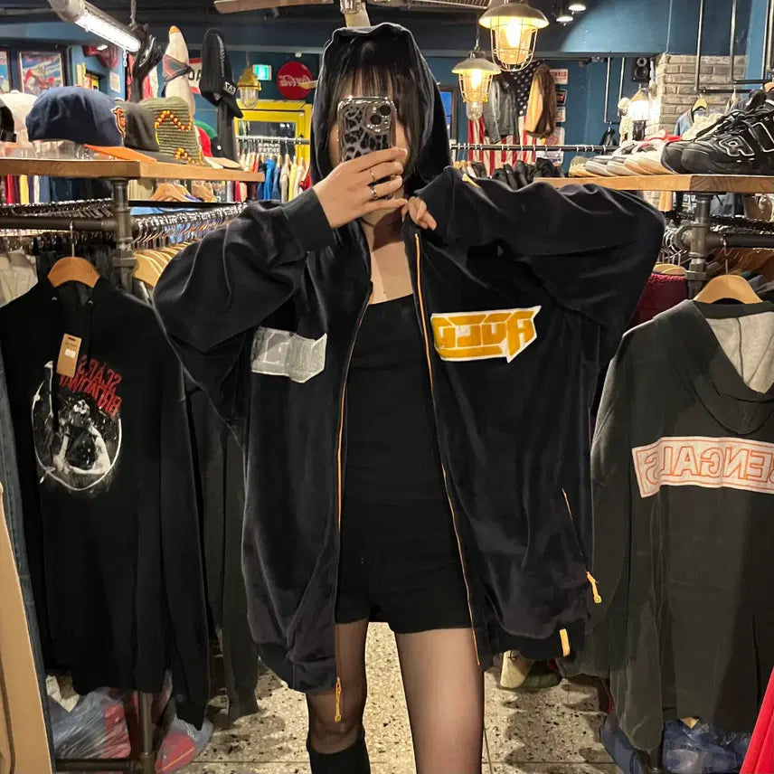 [BUNJANG] Roca Wear Velvet Hoodie Zip-Up / Roca wear 로카웨어 벨벳 후드 집업