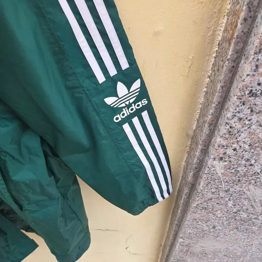 [BUNJANG] Adidas Tri-Stripe Long Coach Jacket / 아디다스 삼선 롱 코치 자켓 그린