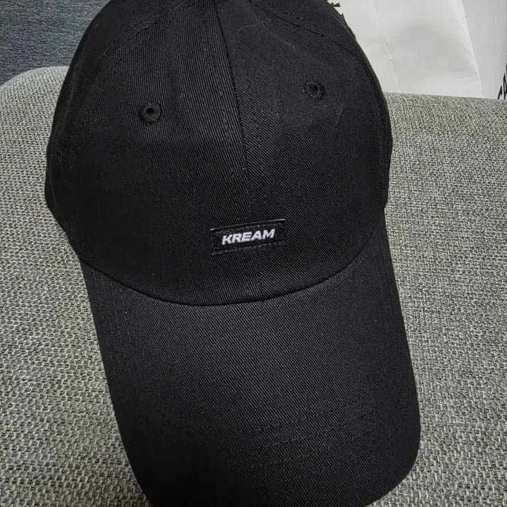 [SOLD OUT] 크림 볼캡 모자