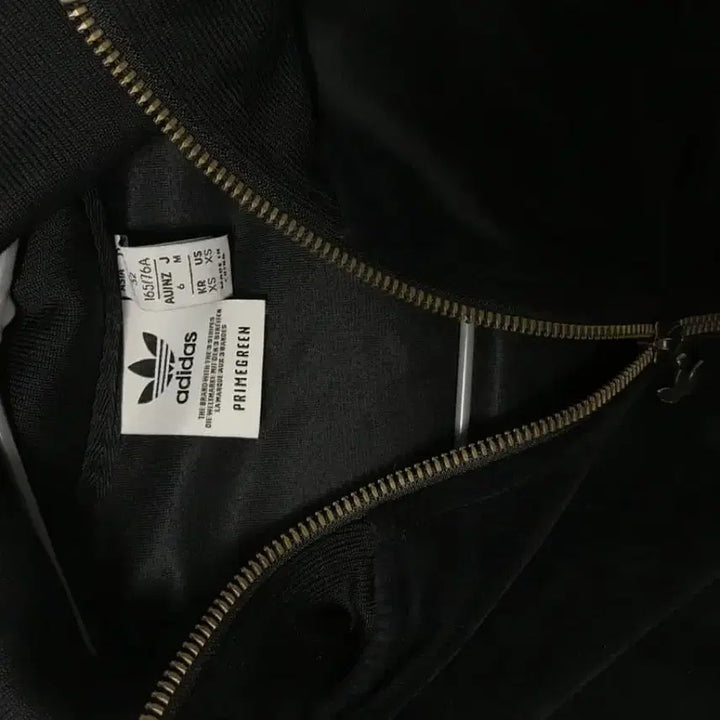 [BUNJANG] Adidas Vintage Black Velvet Zip-up Jersey / 아디다스 빈티지 검정벨벳 집업져지