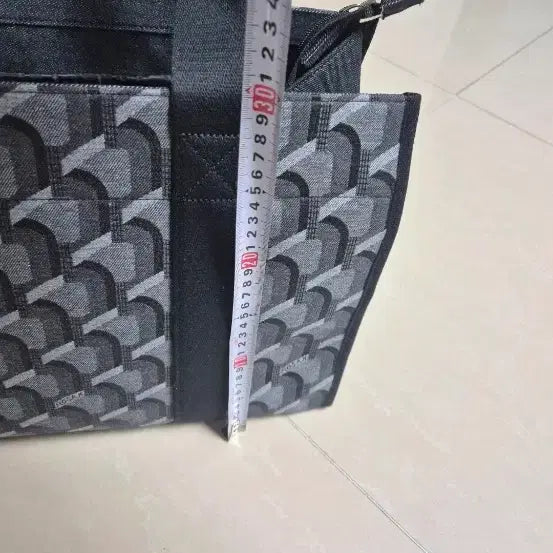 [BUNJANG] Rosa.K Cabas Monogram Tote Bag Black / 로사케이 카바스 모노그램 토트백 블랙