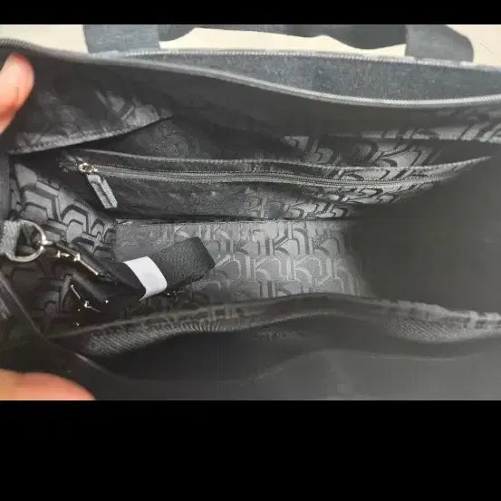 [BUNJANG] Rosa.K Cabas Monogram Tote Bag Black / 로사케이 카바스 모노그램 토트백 블랙