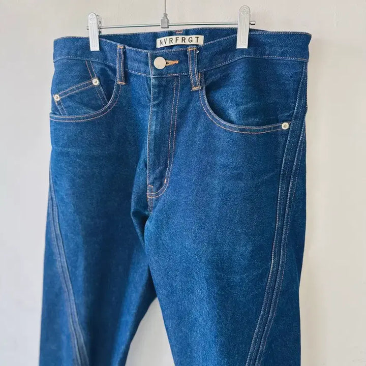 [BUNJANG] NVRFRGT Curved Denim Pants / NVRFRGT 네버포겟 커브드 데님팬츠